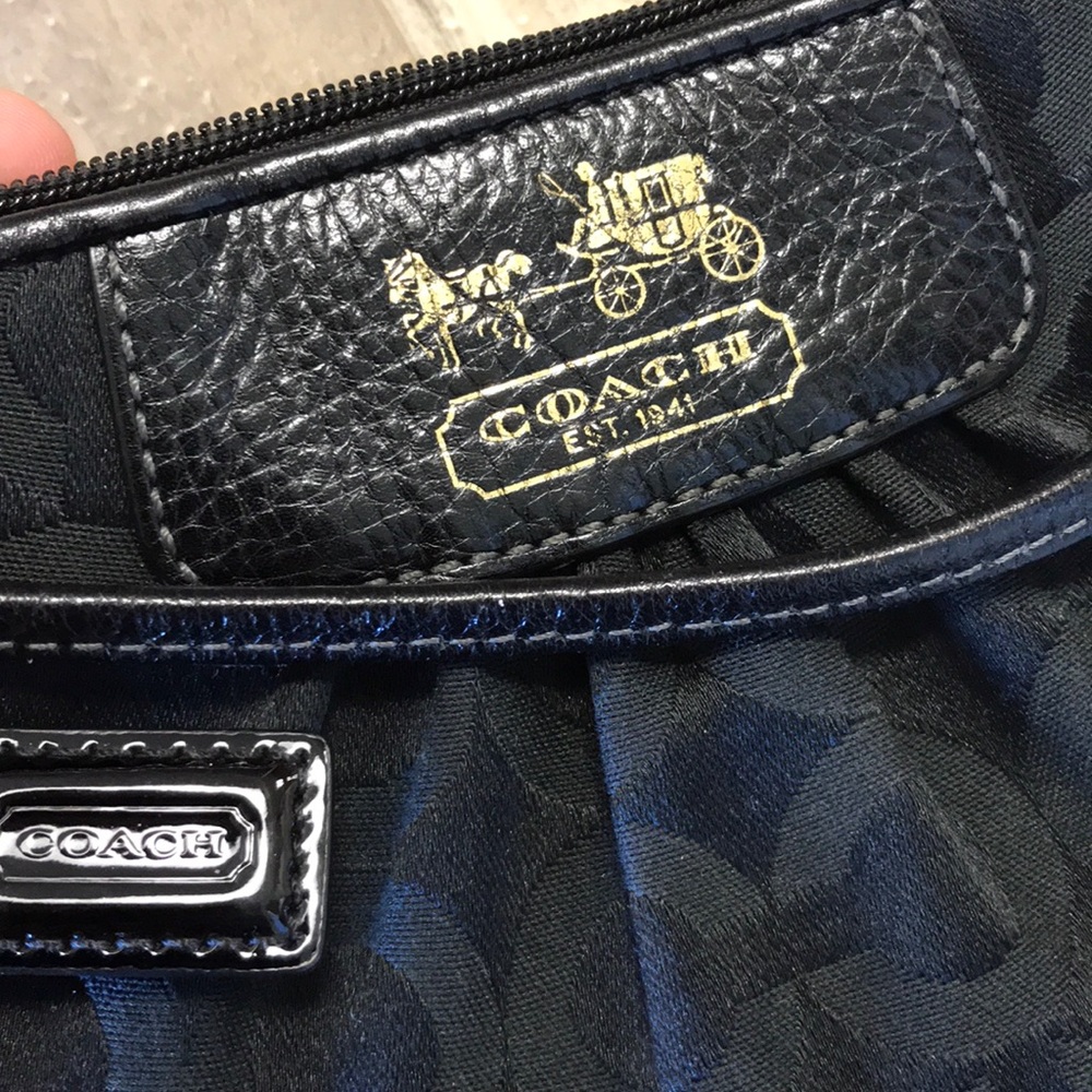 Coach wristlets - Picture 4 of 5